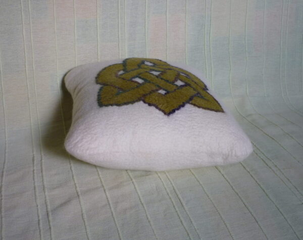 Felt Cushion Celtic Love Heart - Image 5