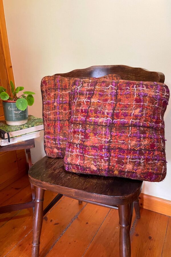 Felt Cushion Pair