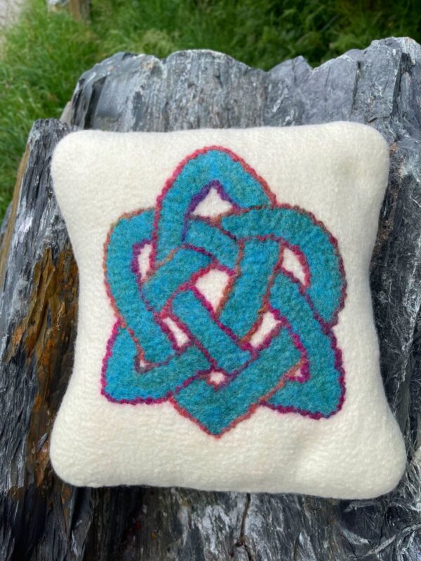 Felt Cushion Celtic Love Heart - Image 2