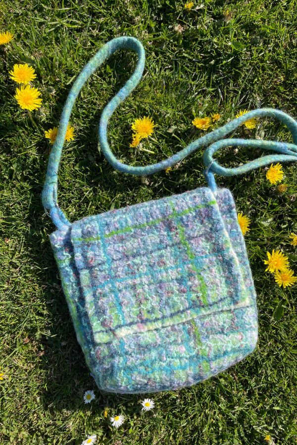 Cross body bag