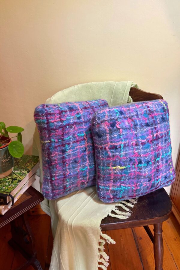 Felt Cushion Pair