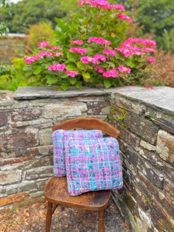 Felt Cushion Pair - Image 3